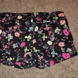 torrid Shorts - Torrid plus size floral shorts torrid Shorts - Torrid plus size floral shorts